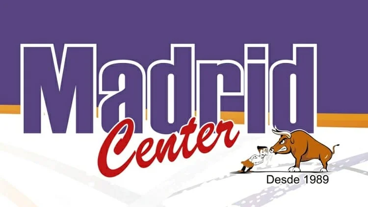 Madrid Center com o PS4 - Compras no Paraguai